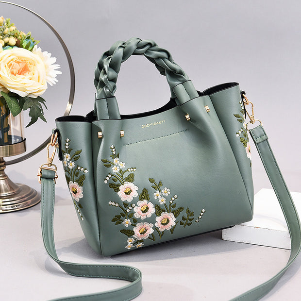 Banner image for: <h2><a href="/products/hand-bags-tote-bag-for-women-shoulder-woman-ladies-shopping" target="_blank" title="Hand Bags Tote Bag For Women Shoulder Woman Ladies Shopping">Hand Bag</a></h2>