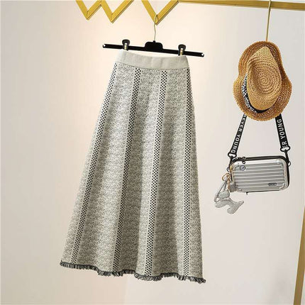 High-waisted A-line skirt