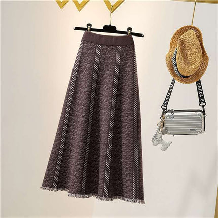 High-waisted A-line skirt